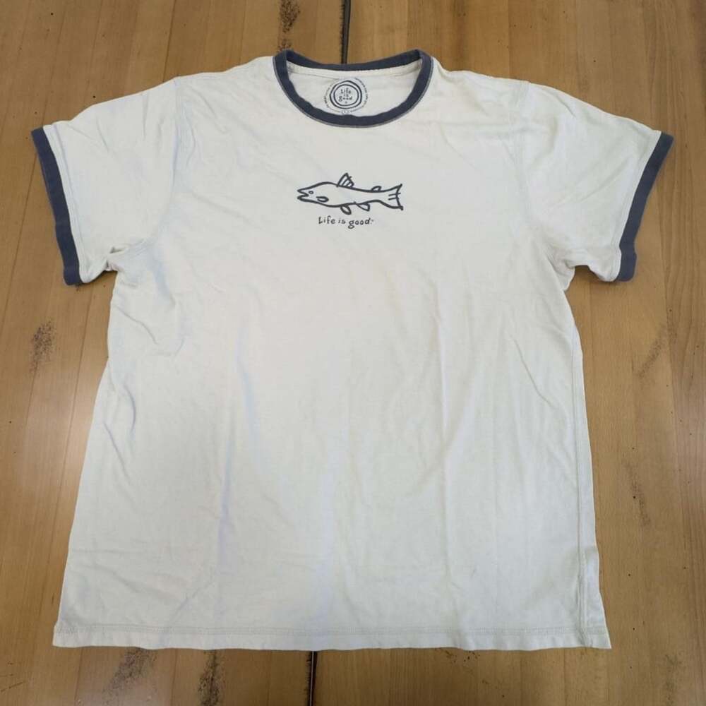 Life is Good Fish Ringer Tee Size L Cream Navy Short Sleeve Graphic T-Shirt